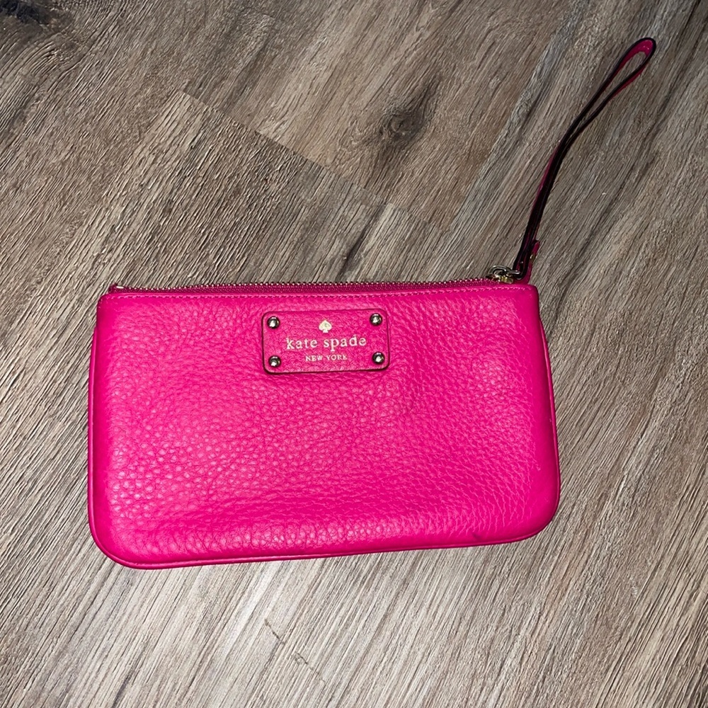 Kate spade hot pink pebbled leather wristlet - Picture 1 of 8